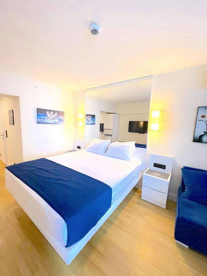 Hotel Black Sea Luxury Towers à Batoumi Extérieur photo