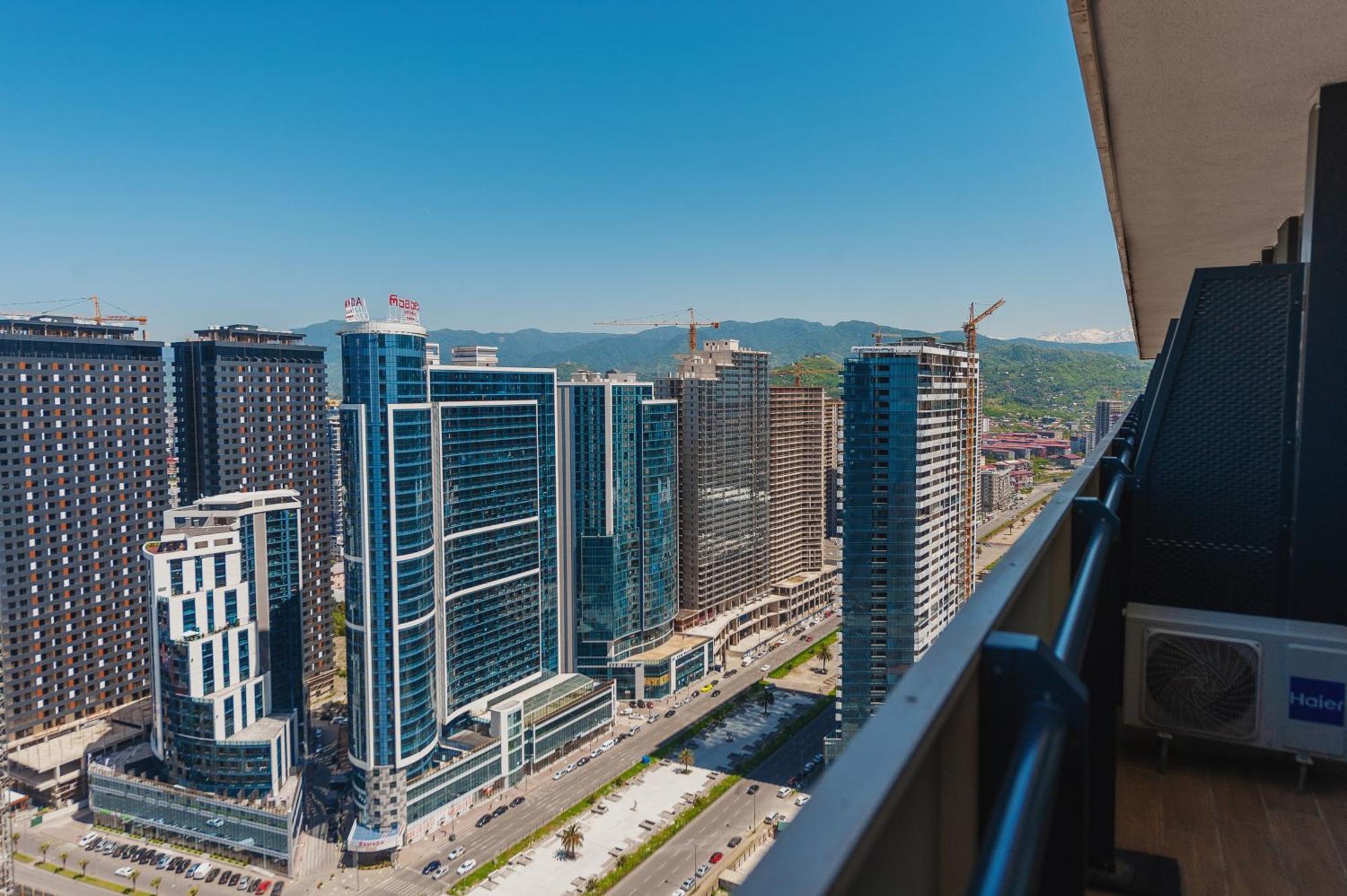 Hotel Black Sea Luxury Towers à Batoumi Extérieur photo
