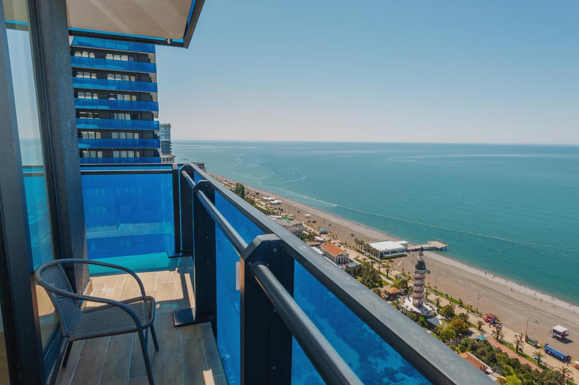 Hotel Black Sea Luxury Towers à Batoumi Extérieur photo