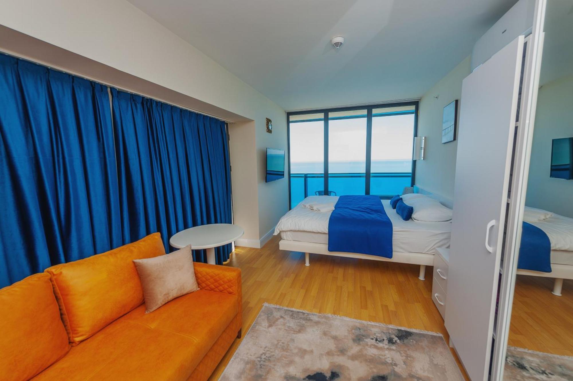 Hotel Black Sea Luxury Towers à Batoumi Extérieur photo