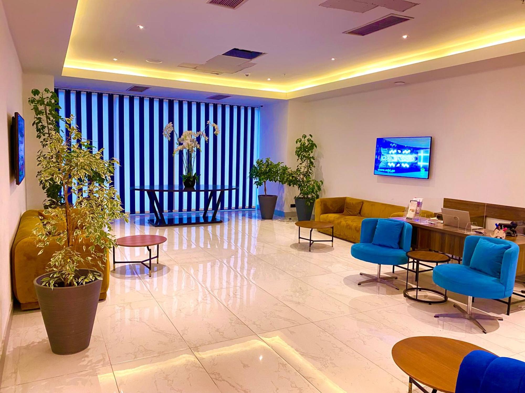 Hotel Black Sea Luxury Towers à Batoumi Extérieur photo